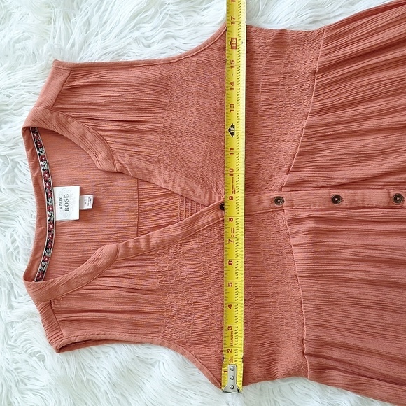 Knox Rose Sleeveless Smocked Button-Front Dress - Picture 13 of 14